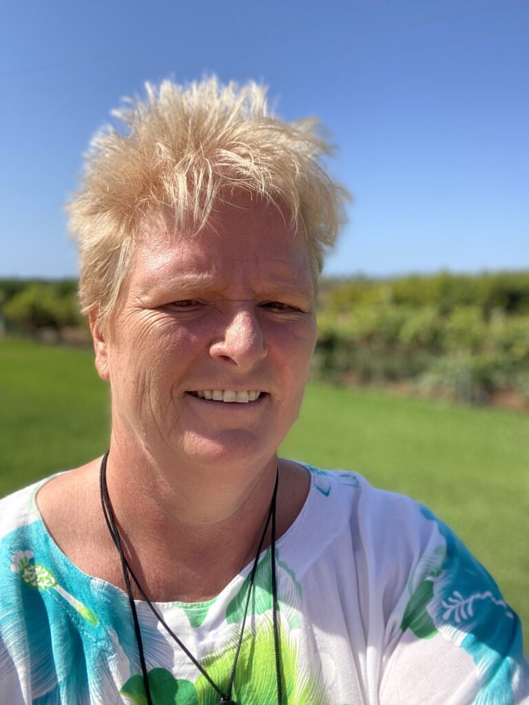 Iris Krietsch Iris Krietsch